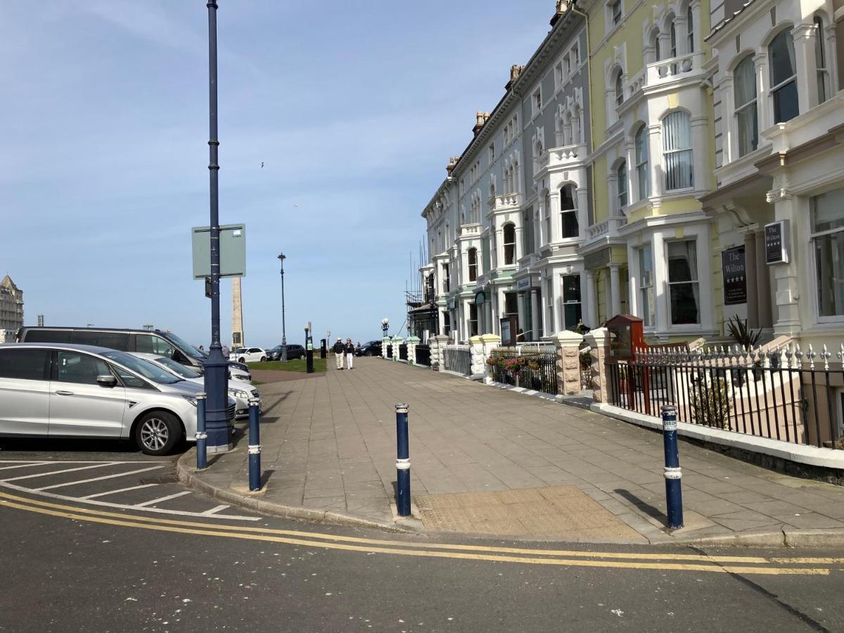Delightful 3 Bedroomed Cottage In Llandudno Luaran gambar